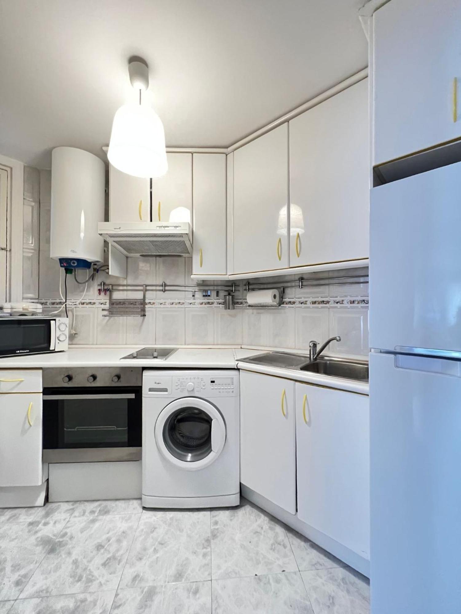 Apartamento Lovely Con Balconcitos Madri